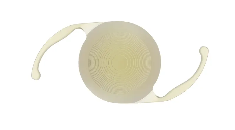 Multifocal intraocular lens showing concentric diffractive rings